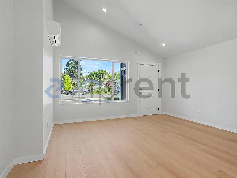 4327 Arnold St NE #4327 — Photo 9