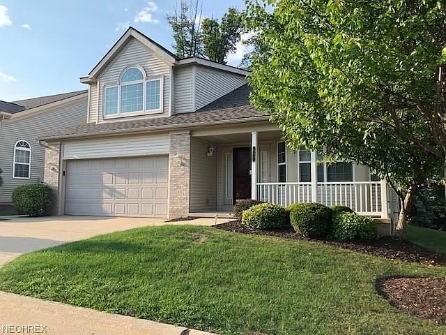 1st image of 401 Oakhill Ter