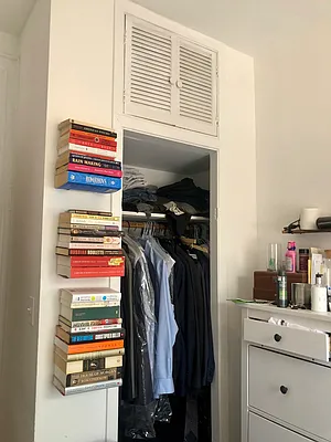 Rented by LJ Sloane Management | media 35