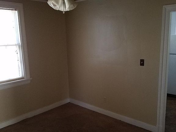 3rd image of 3601 Florida Ave