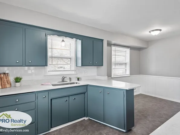 431 Egret Blvd NW, Coon Rapids, MN 55448