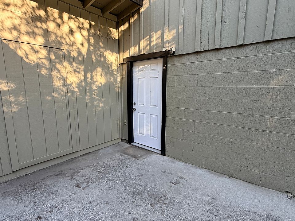 1st image of 23410 Highway 243 #B