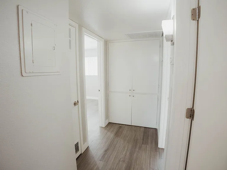 The Cosmo Apartments — Photo 24