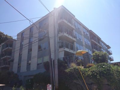 2200 Alki Ave SW APT 301, Seattle, WA, 98116
