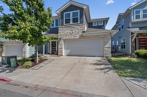 7407 Oberon St Photo 1