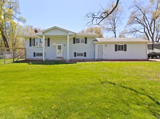 N6732 Tippecanoe Trl, Elkhorn, WI 53121