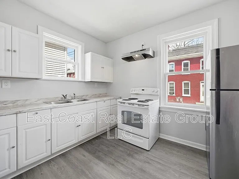 505 W Church St #1W — Photo 3