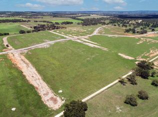 24 Silas Trl, Fredericksburg, TX 78624