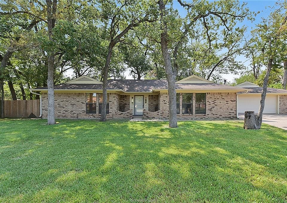 1st image of 2602 Sandlewood Ct