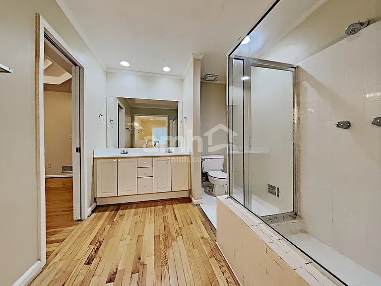 2262 Byron Ct SW — Photo 11