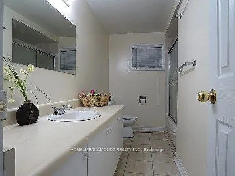 40 Harley Dr — Photo 9