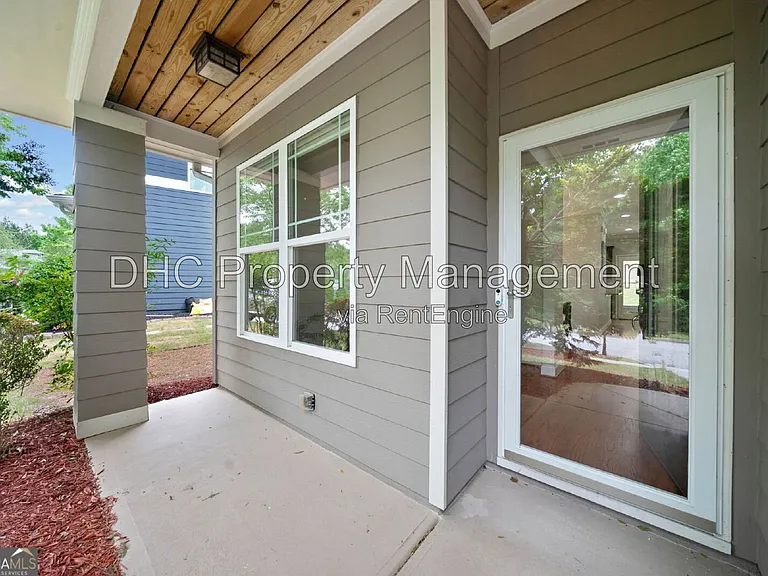 1765 Stoney Creek Dr SE — Photo 21