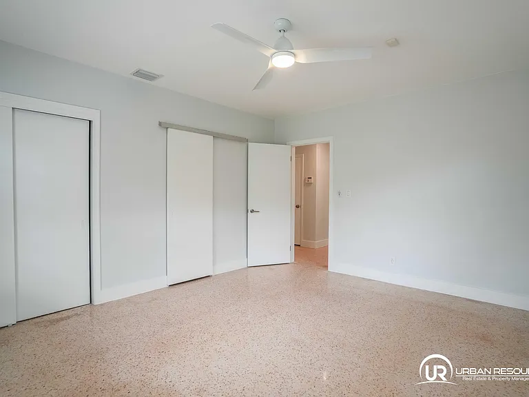 475 S Shore Dr — Photo 23