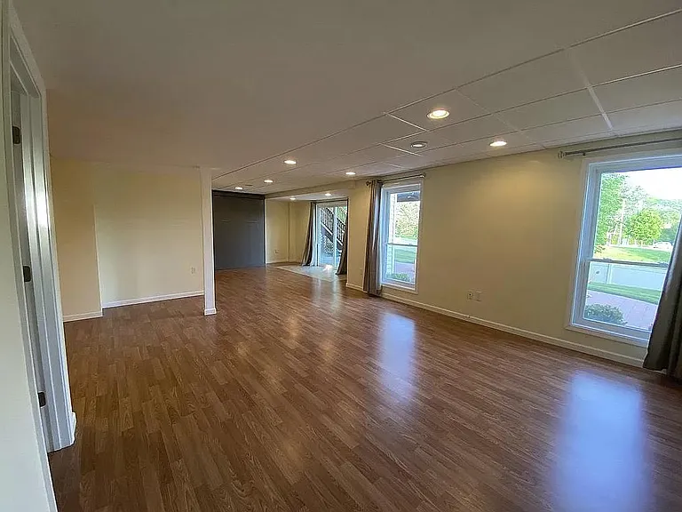3047 Green Valley Dr — Photo 18