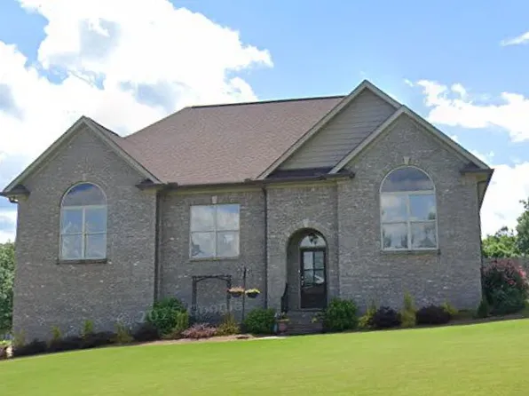 125 Smithfield Ln, Springville, AL 35146