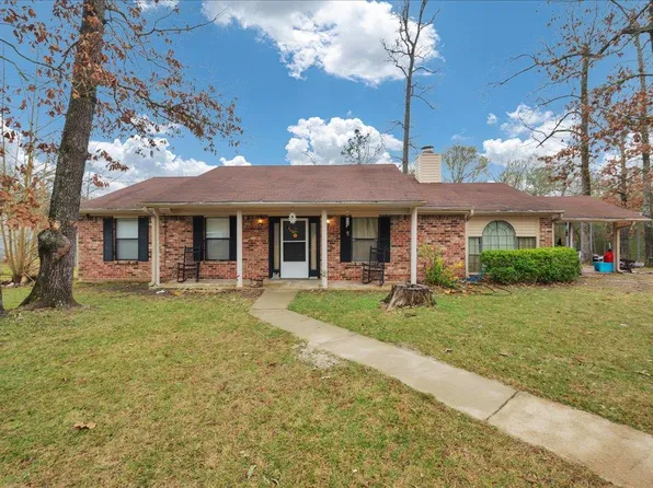 1072 Stephenson Brown Rd, Lufkin, TX 75904