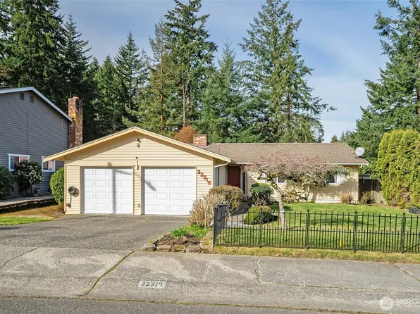 33319 30th Avenue SW, Federal Way, WA 98023