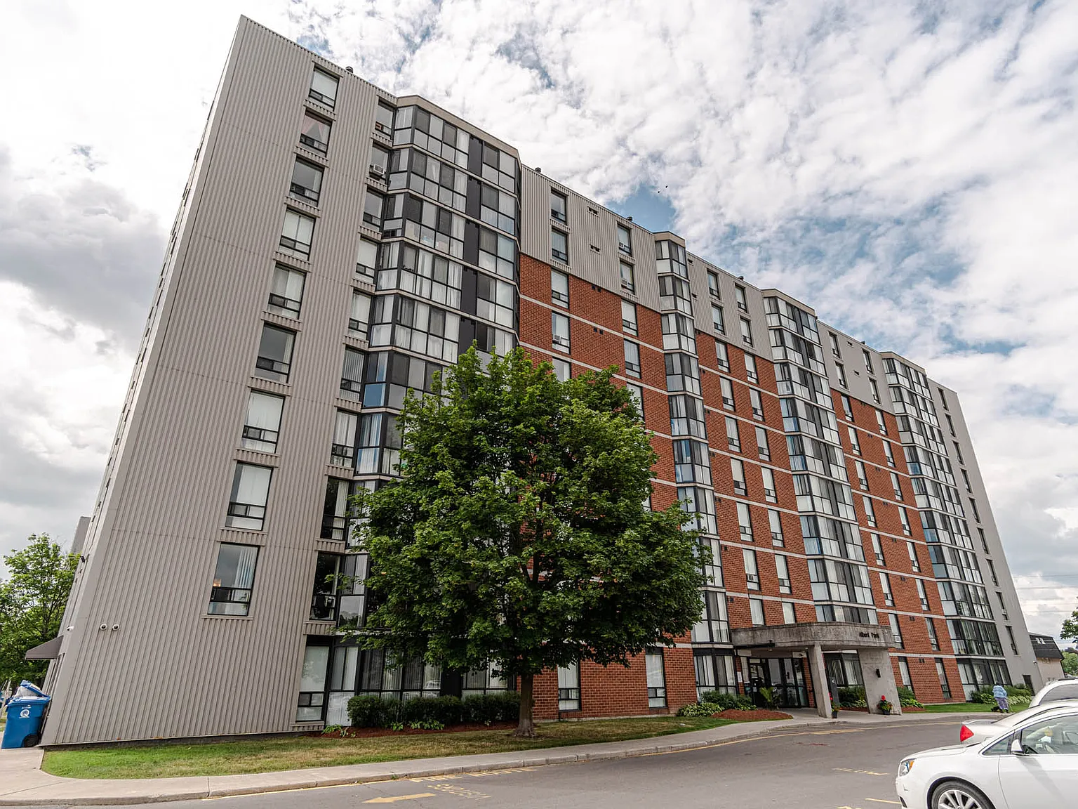 Albert Park Apartments — Photo 2