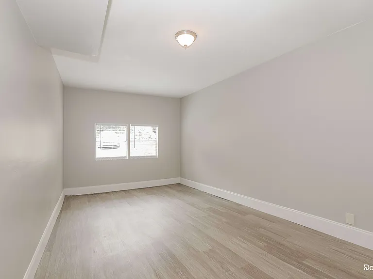 442 Sherwood Oaks Rd — Photo 9