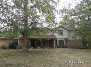 590 Crosstrails Rd, De Queen, AR 71832