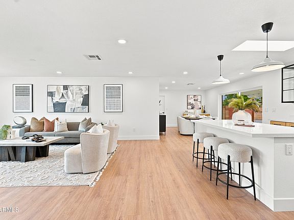 5th image of 8829 N 17TH Avenue