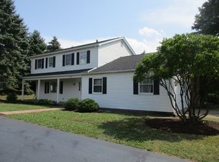 852 W Bath Rd, Cuyahoga falls, OH 44223