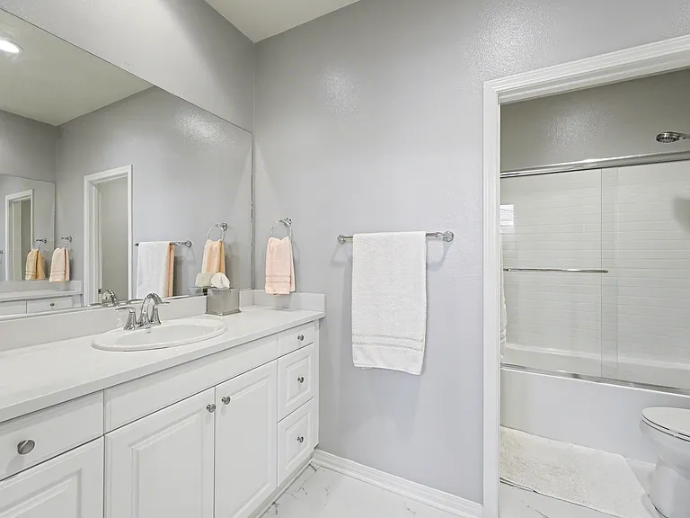 46380 Cask Ln — Photo 24