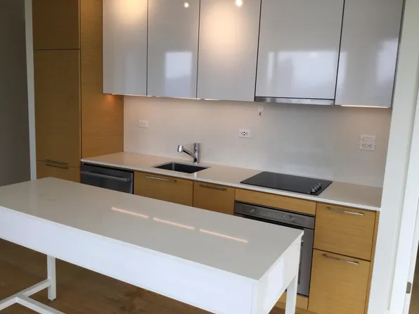 13438 Central Ave #2406, Surrey, BC V3T 0N2