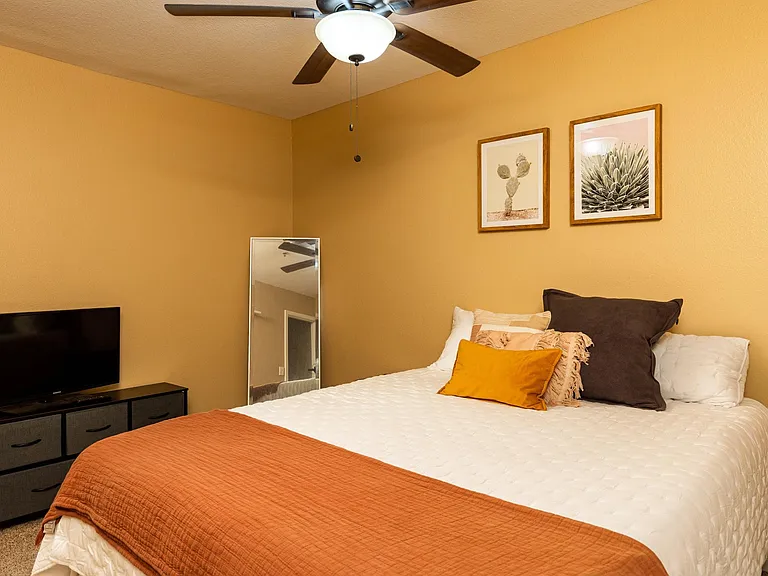 10371 E Davenport Dr — Photo 23
