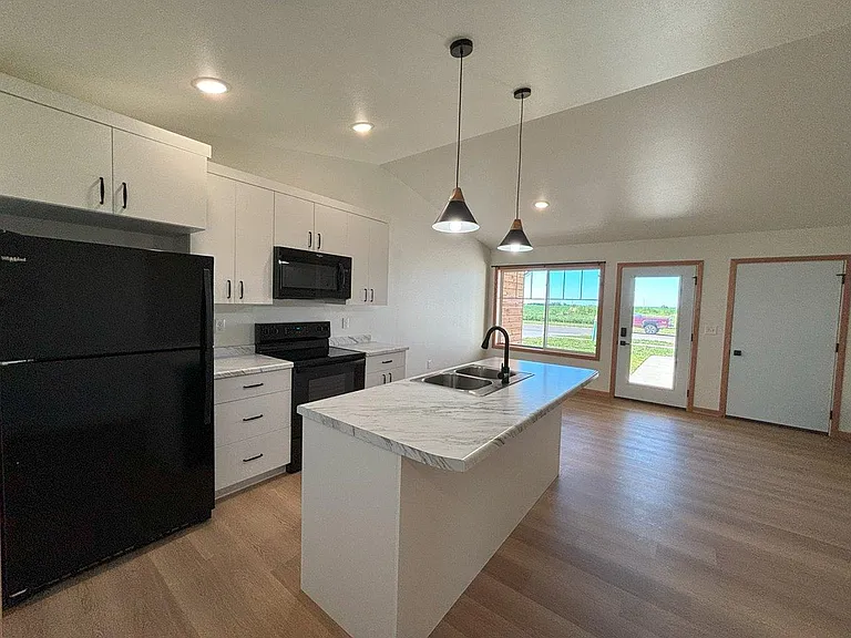 Vesper Ridge — Photo 17