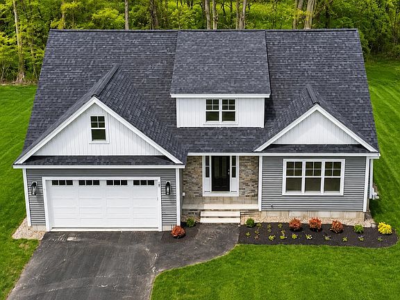 5th image of 68 Farmington Road