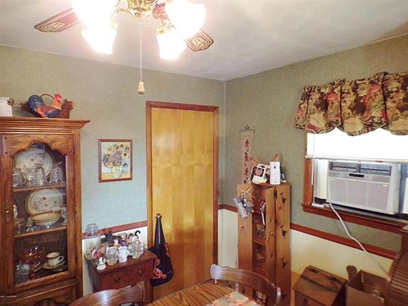 2nd image of 1350 Dotland Cir