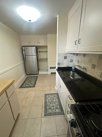 10 Bacon St #5 — Photo 1