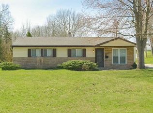 25240 Sandhurst Rd, Bedford Heights, OH 44146