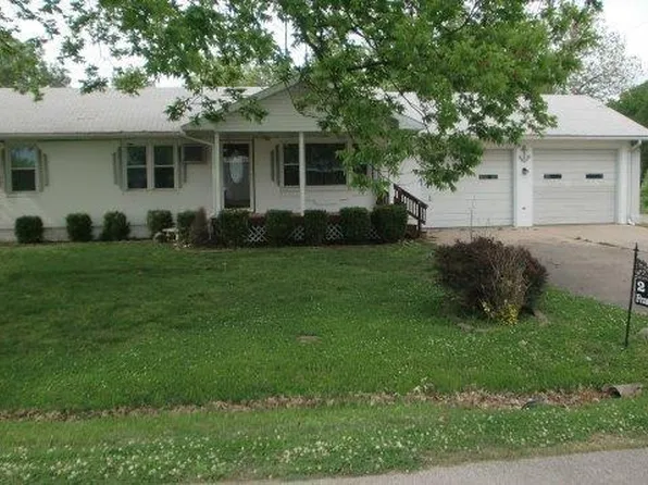 219 Hickory St, Wyatt, MO 63882