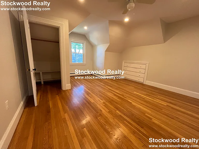 90 Lyndhurst St #5 — Photo 37