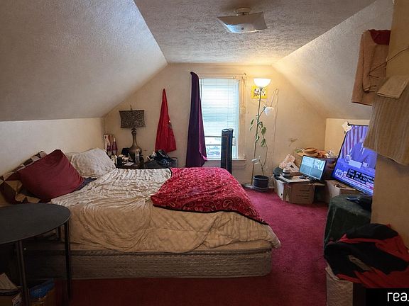 5th image of 2857 Corby St