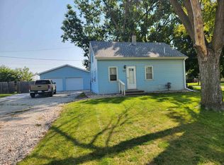 353 14th Ave, Columbus, NE 68601