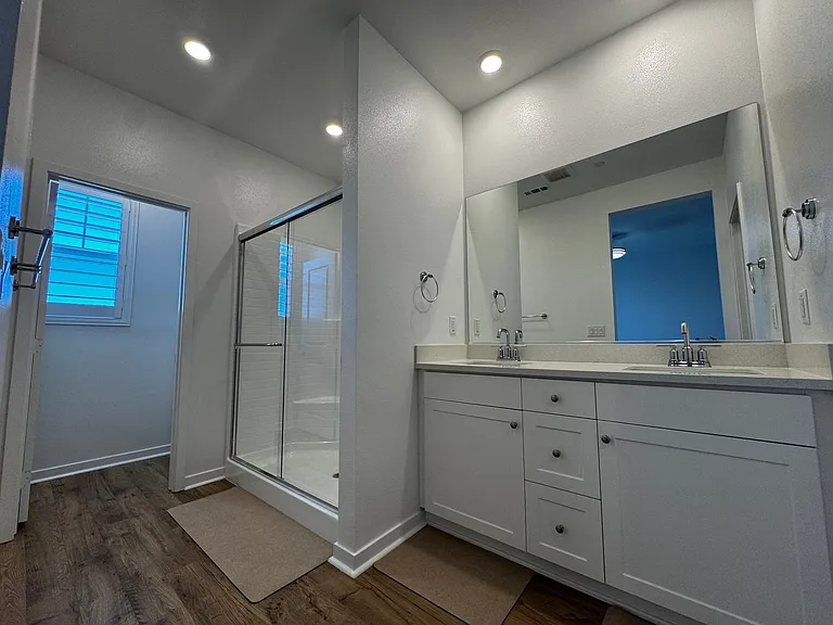 33221 Opal Glass Dr — Photo 34