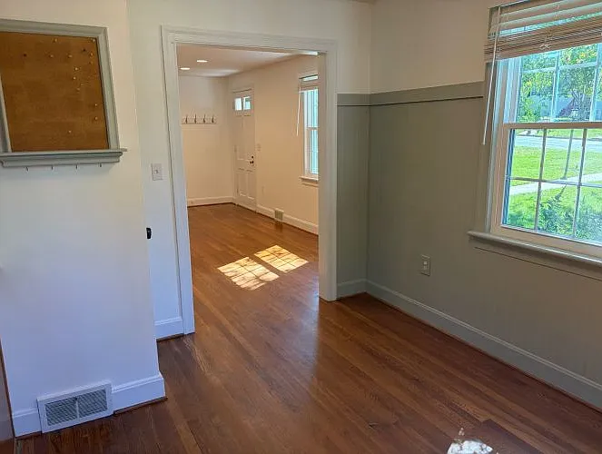 301 Rowland Dr — Photo 19