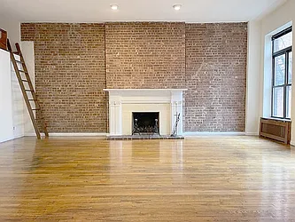 24 West 76th Street, #3R