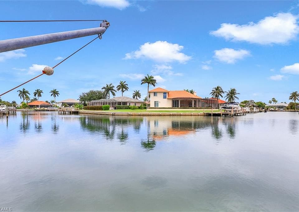 1st image of 1648 Villa Ct