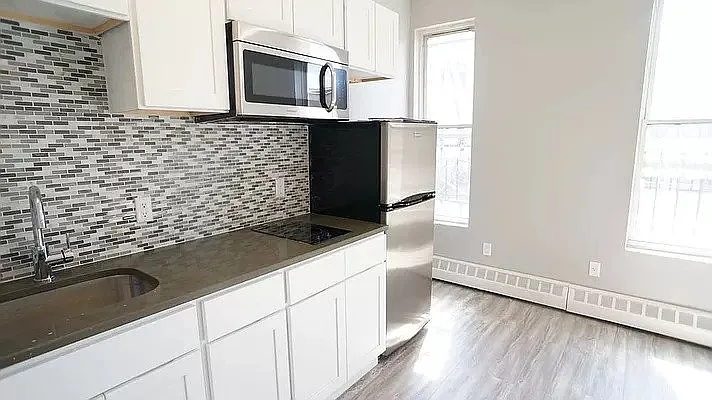 Rented by Finders NYC | media 2