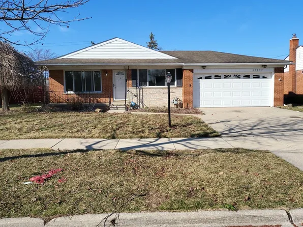 14252 Stratford St, Riverview, MI 48193