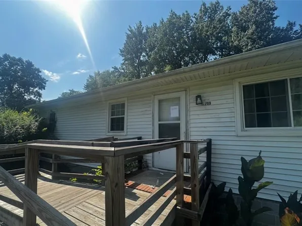 16209 Smithfield Heights Dr, Smithfield, VA 23430