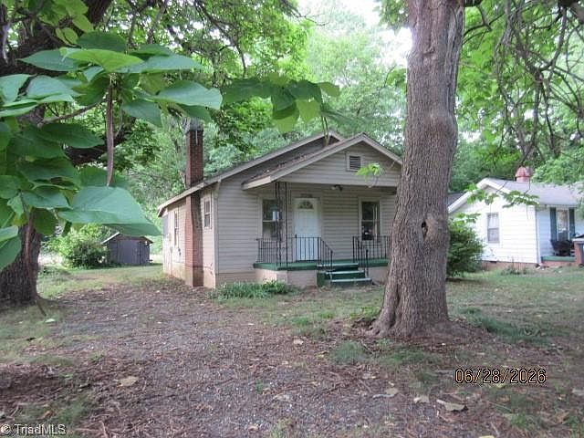 1st image of 2718 Darden Rd