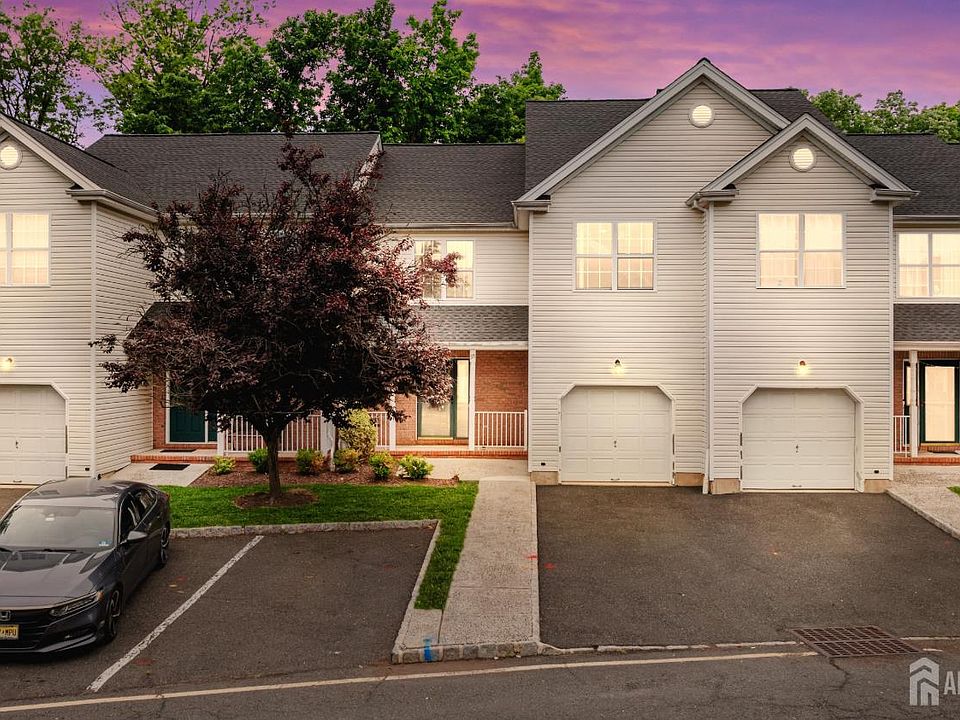 1st image of 33 E Burgess Dr