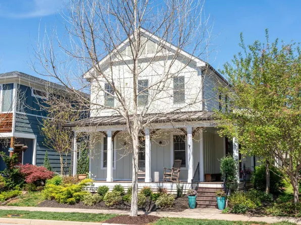 3286 Rowcross St, Crozet, VA 22932