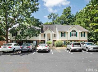 1322 Renshaw Ct #1300, Cary, NC 27518