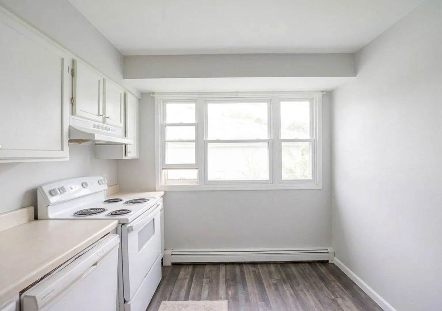 3 Bed Townhouse - Topsham! — Photo 4